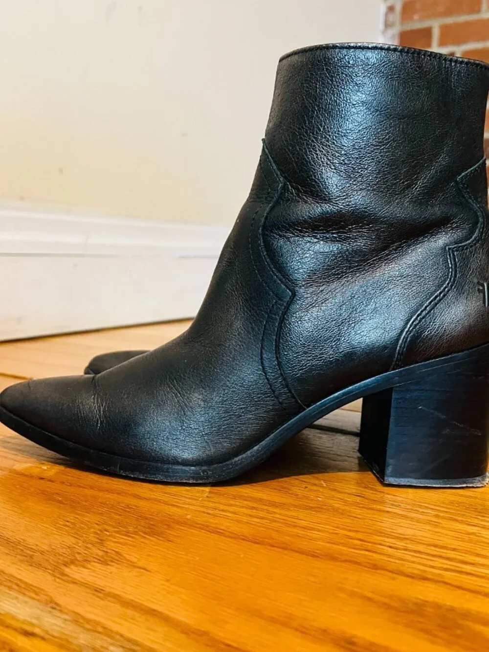 Women's FRYE Ankle Boots Size 9.5